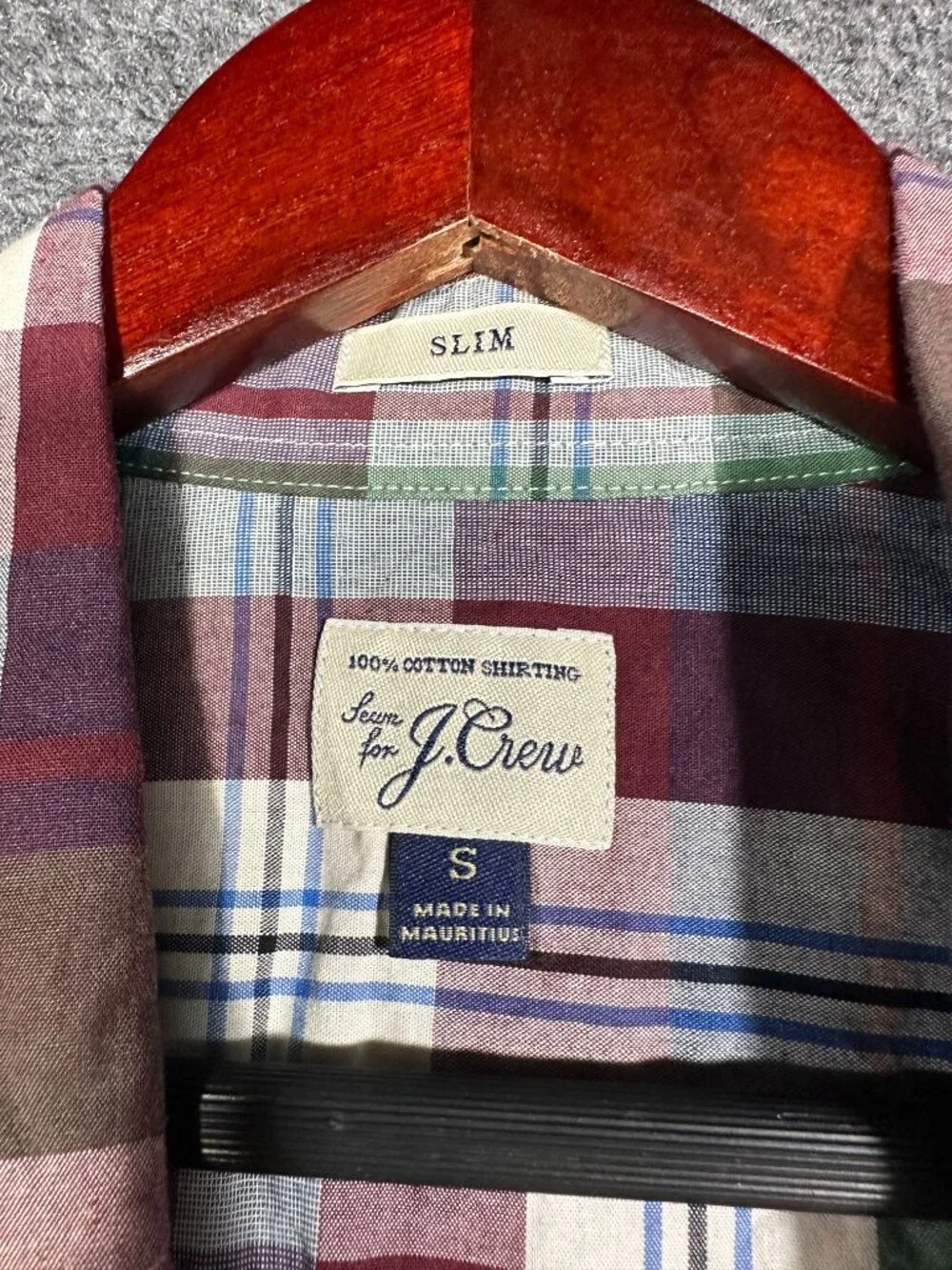 J Crew Shirt Mens Small Slim Fit Button Down Red Green Plaid Cotton Pocket NEW